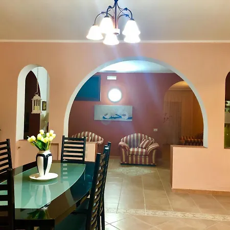 בית נופש Zagara *