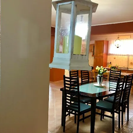 بيت للعطل Zagara *